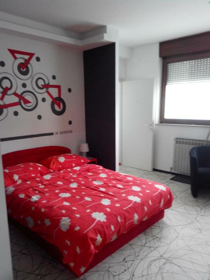 Rooms Sobe Zg Zagreb Ngoại thất bức ảnh